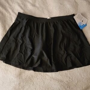 NWT Swimsuits For All Swimm Skirt sz 18